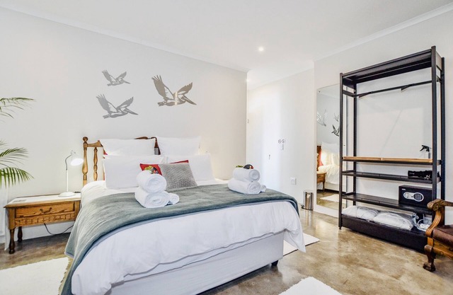 Majestic hill-top 5-star awarded boutique Penthouse.