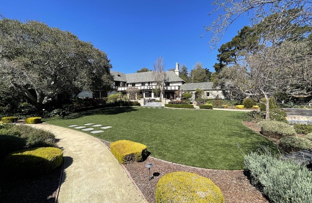 Majestic Masterpiece in Carmel | Sleeps 12