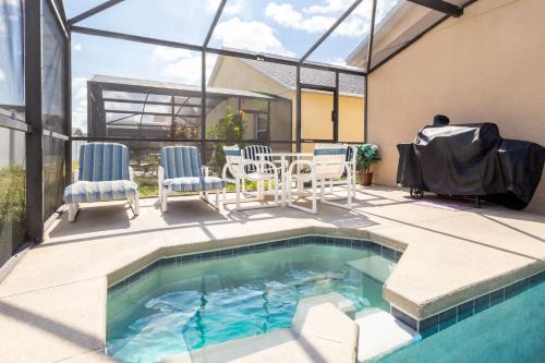 Making Memories - Private Pool