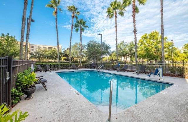 Making The Best Memories Along The Way! Pets Allowed, Outdoor Pool, Free Parking