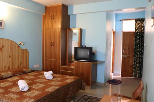 Malis Apple Lodge homestay