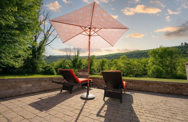 Malkita Aria: Mountainview Escape with Postcard-Perfect Scenery