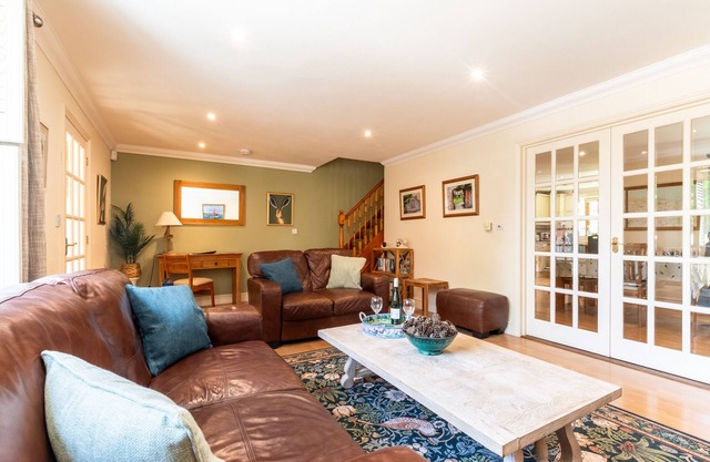 Mallard Cottage - Two Bedroom House, Sleeps 4
