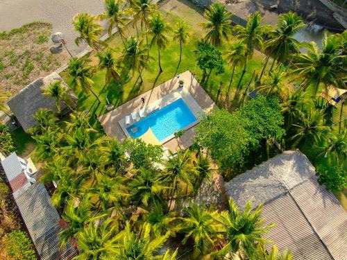 Mangomar Beach House