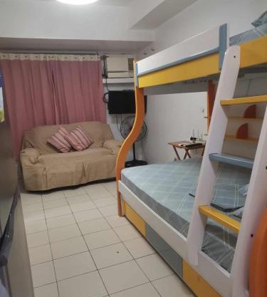 Manila apt near DSLU, MOA, Makati, US Embassy