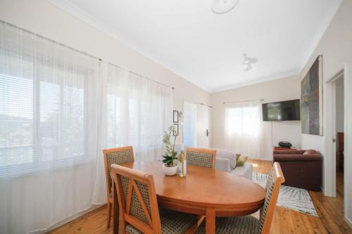 Manning Point Heights Upstairs