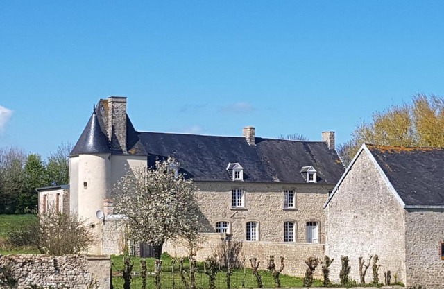 Manoir de Pierreville