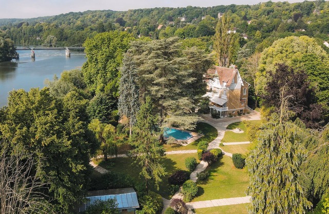 Manoir des 3 cèdres - 35 minutes paris - Swimming pool - SPA - Tennis - 23 people