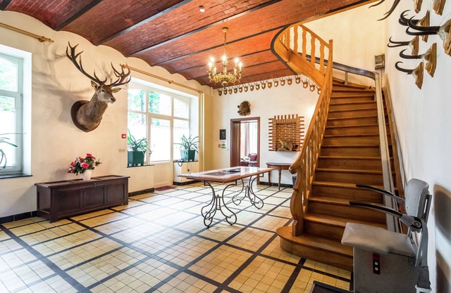 Mansion in Beauplateau near Forest