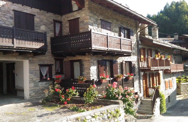 Mansion in the valley of the Alps