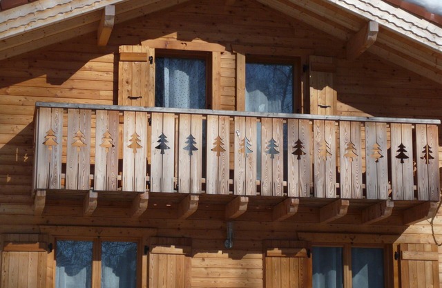 "MAPILOU" independent, quiet chalet, terrace and large garden