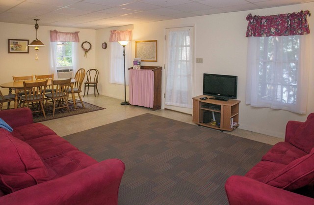 Maple Hide A Way | on Keuka Lake