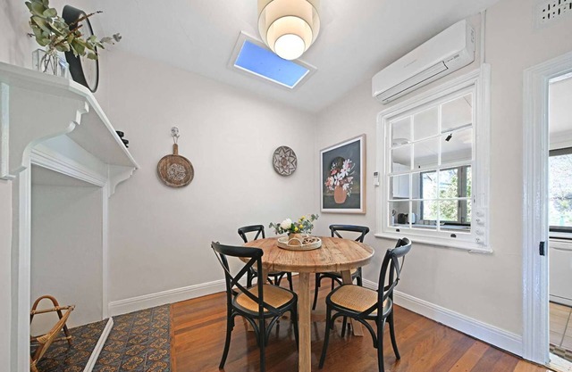 March Townhouse - Central & Leafy, Pets Allowed