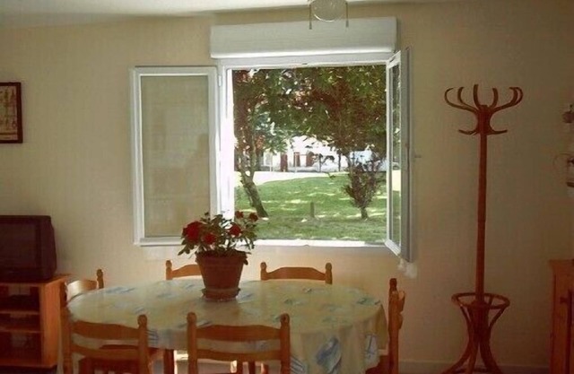 Marennes house 4 people near downtown and harbor