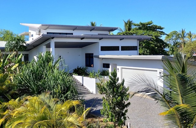 Mariposa Blanca Playa Lajas Large Modern Beach House