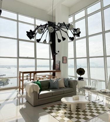 Maritime Suite Full Seaview Georgetown
