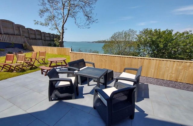 Martello View - 3 Bedroom Holiday Home - Llanreath