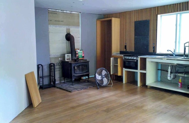 Marvelous studio AC & Woodstove quiet with wildlife visits Marshall near RTE 66