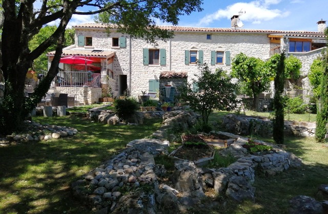 Mas Gricoco - private veranda, garden, pool and jacuzzi