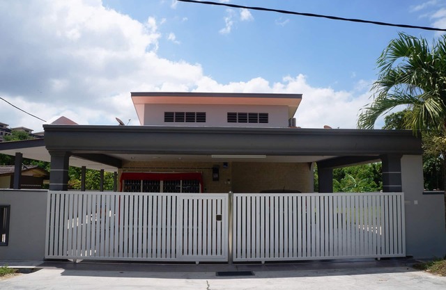 Mason's Bungalow - event house/homestay to fit up to 16+ pax