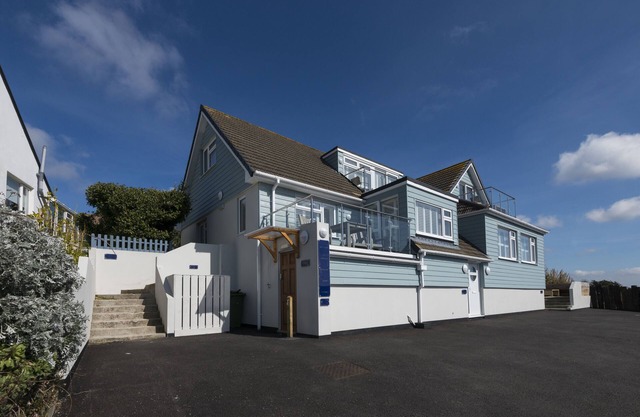 Mawgan Porth Apartments