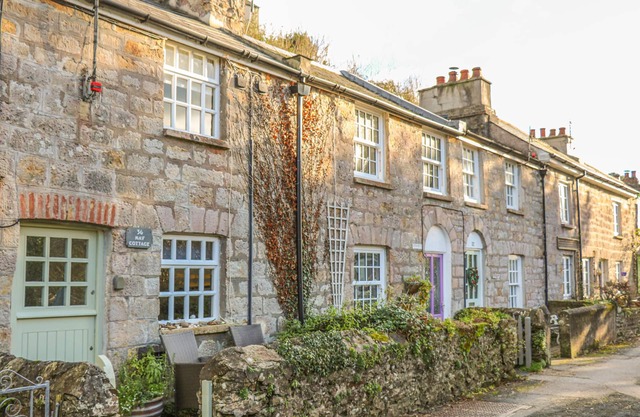 MAY COTTAGE, family friendly, country holiday cottage in Pentewan