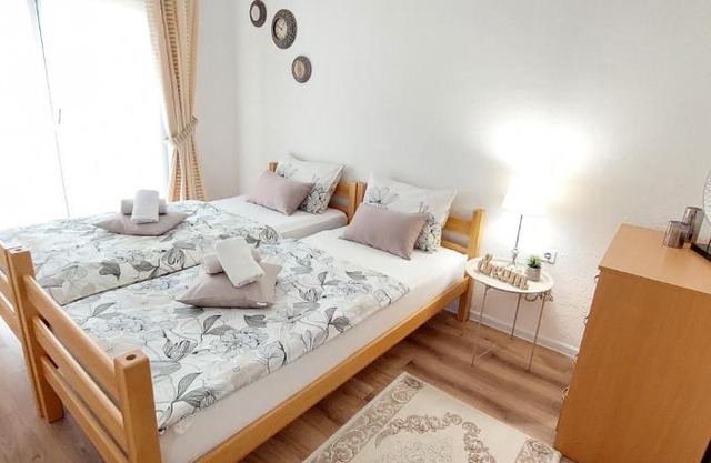 MB Deluxe Apartment