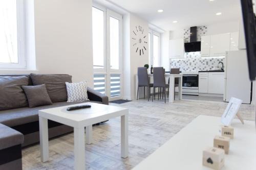 MD APARTMENT TOP LOCATION CITY CENTER