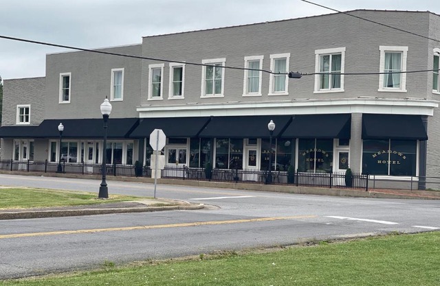 Meadows Hotel