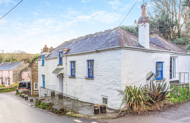 Melyn Wood Cottage - Five Bedroom House, Sleeps 10