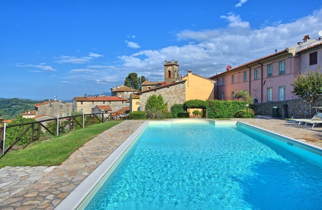 Menestrello - Vacation Rental near the Versilian Coastline, Tuscany