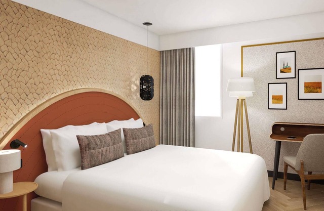 Mercure Chartres Est