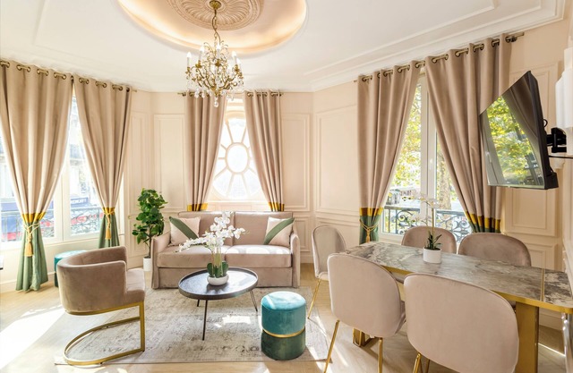 Merveil - Luxury Suite - Louvre - Ours I