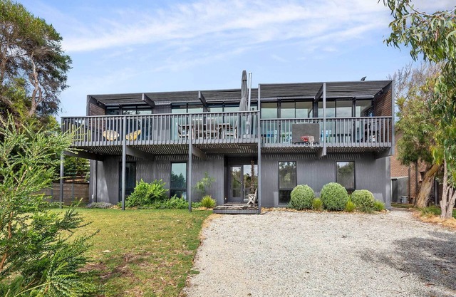 Mesmerising Views Sum