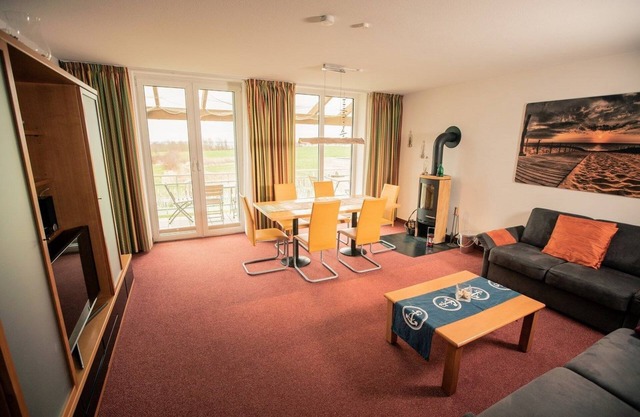 Message in a bottle - ABC317 - vacation guests only!