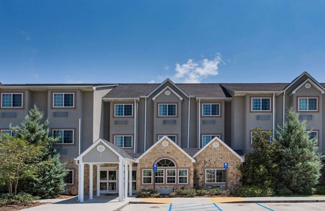 Microtel Inn & Suites by Wyndham Pearl River/Slidell