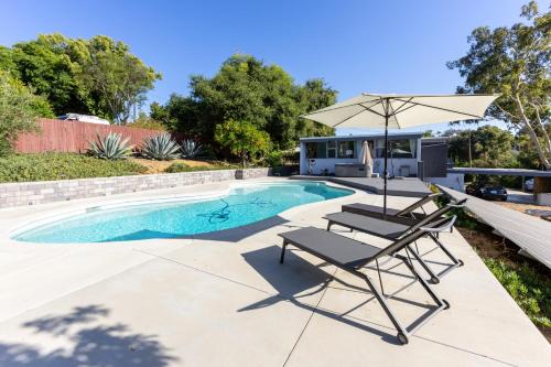 Mid-century Masterpiece With Pool , Spa & Bbq