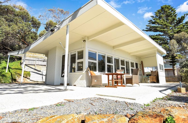 Mid Century Modern Beachhouse