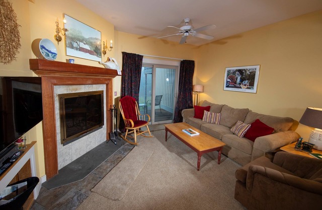 Mid-Mountain Slopeside Suite | Pool, Hot Tubs