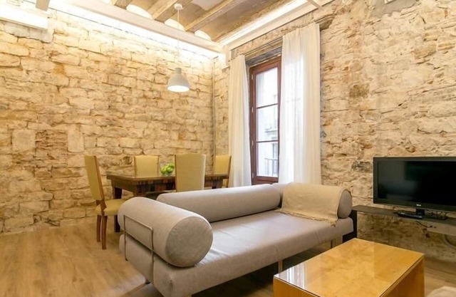 Mid-term apartment 12