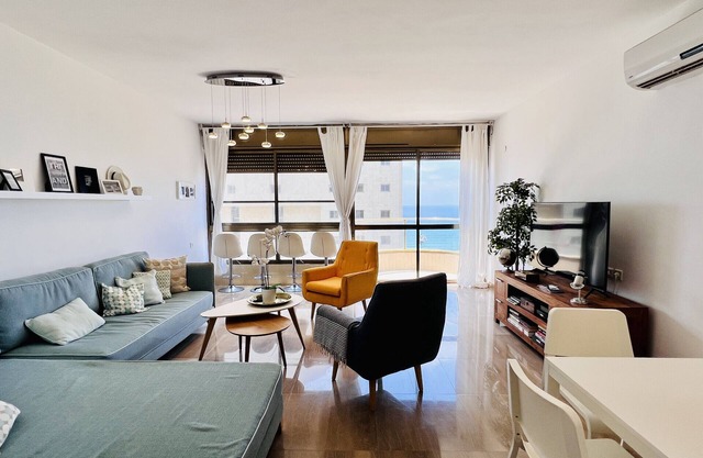 MIKLAT Elegant Apt with Balcony & Sea View by FeelHome
