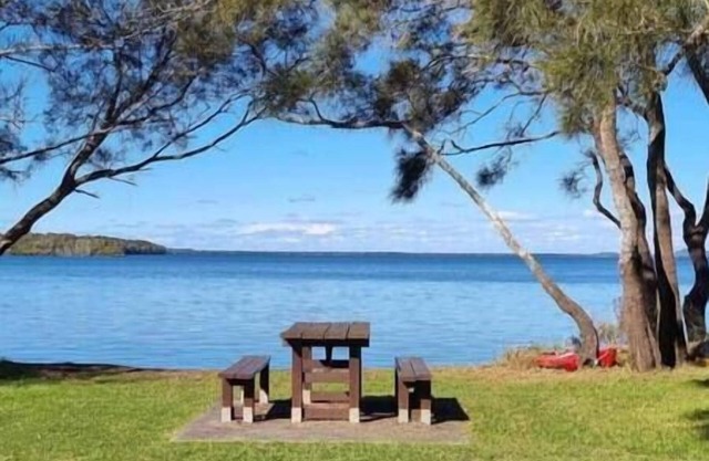 Milk Wharf Cottage - Wallis Lake