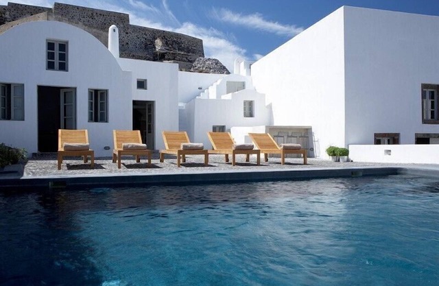 Milos Canava Katikia Santorini Villa with Pool & Caldera Views