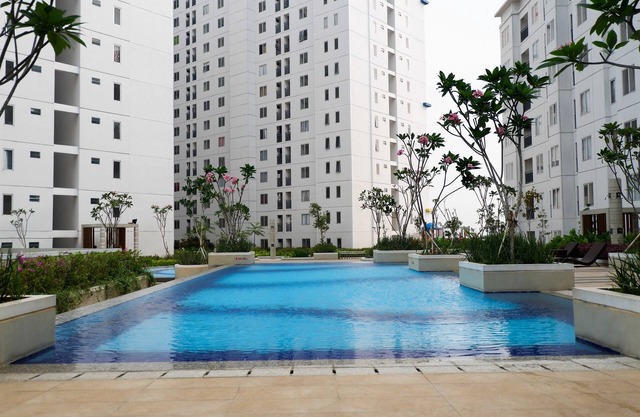 Minimalist Studio at Bassura City Apartment By Travelio