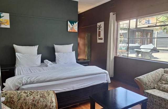 Mino Guest House