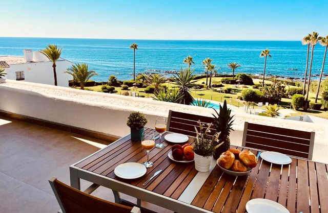 Miraflores Beach - Playa First Line - Sea view - Luxury & Design Apartment