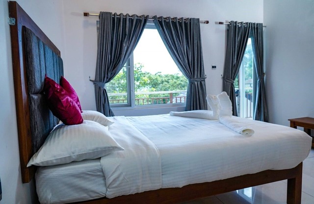 Misty Bush Munnar - Deluxe Double Roomn