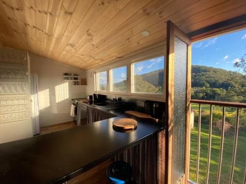 Misty Mountain Cottage at Krambach