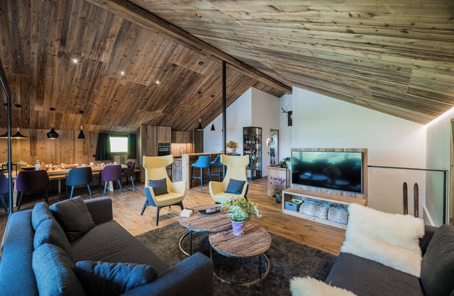 Modern Holiday Apartment Chalet Ortles with Mountain View and Wi-Fi