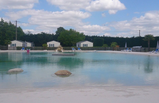Mobil home 4 pers, on camping 4 stars, with lagoon, 7 km from Saumur.